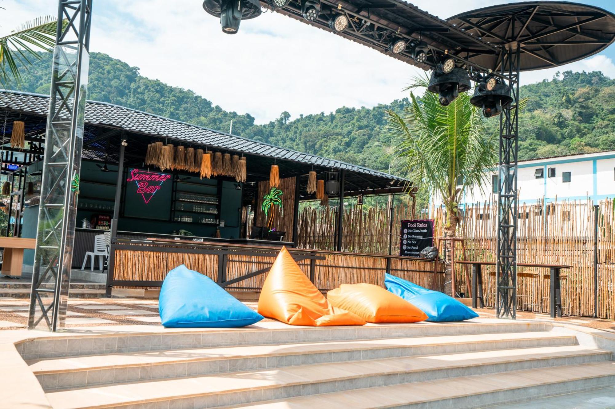 Summer Club And Hostel Ao Nang Buitenkant foto
